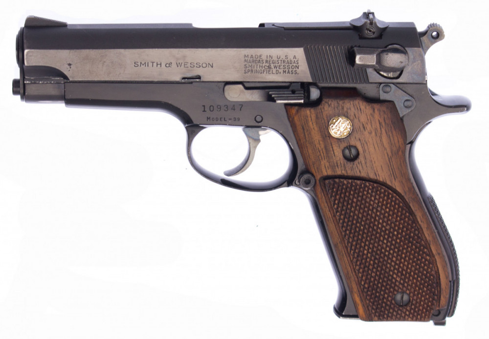 Pistole Smith & Wesson 39 č.1