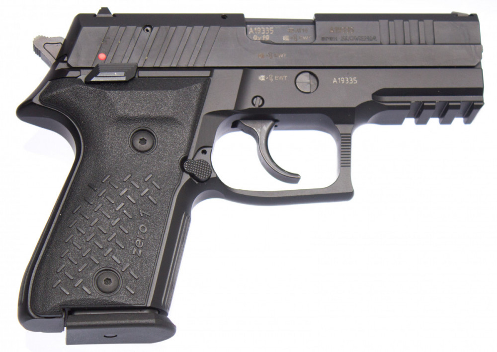 Pistole samonabíjecí REX Zero 1 Compact - Použitá č.2