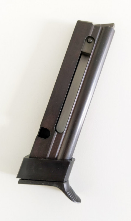 Zásobník Beretta M76, .22LR č.1