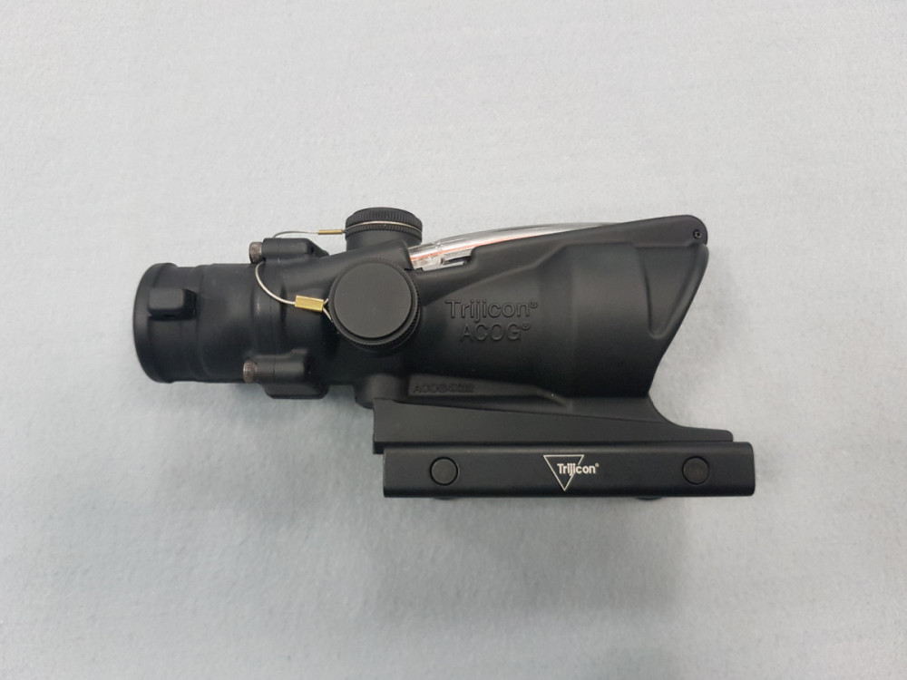 Puškohled Trijicon ACOG 4x32 - KOMISE č.1