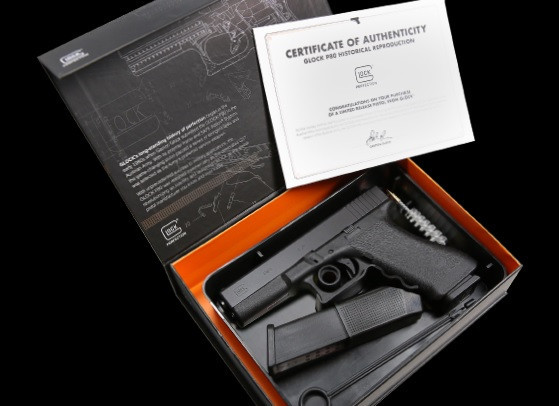 PŘEDOBJEDNÁVKA - Pistole samonabíjecí Glock P80 + Glock Watch Chrono č.4