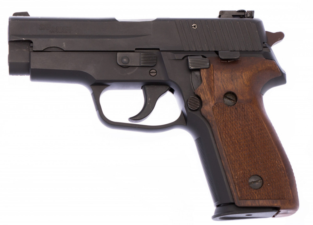 Pistole samonabíjecí Sig Sauer P228 č.1