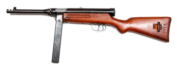 Samonabíjecí puška Beretta M-49