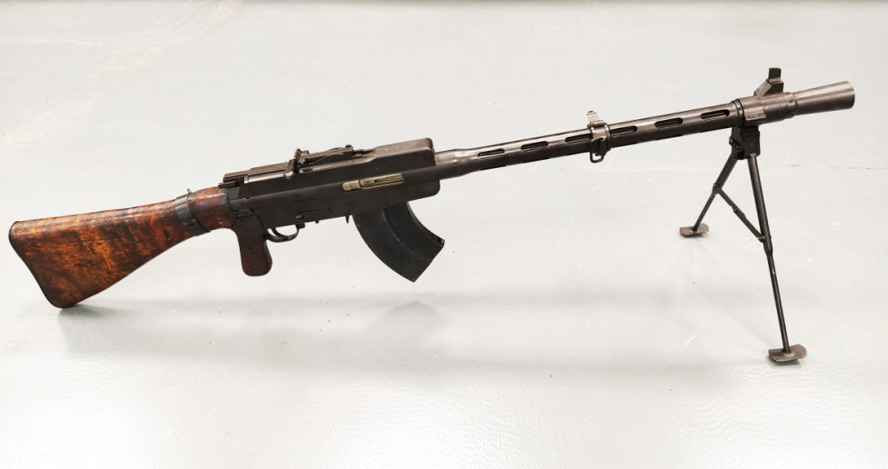 Puška samonabíjecí VKT M/26 (LS-26) č.2