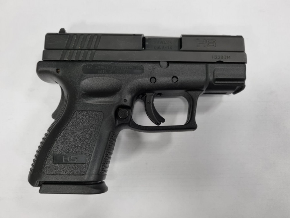 Pistole samonabíjecí HS Produkt HS-9 subcompact (Komise) č.2
