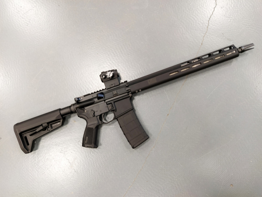 VÝHODNÝ BALÍČEK! Samonabíjecí Sig Sauer M400 + Sig ROMEO5 č.2