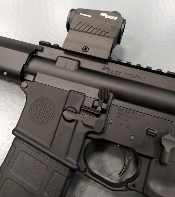 VÝHODNÝ BALÍČEK! Samonabíjecí Sig Sauer M400 + Sig ROMEO5 č.3