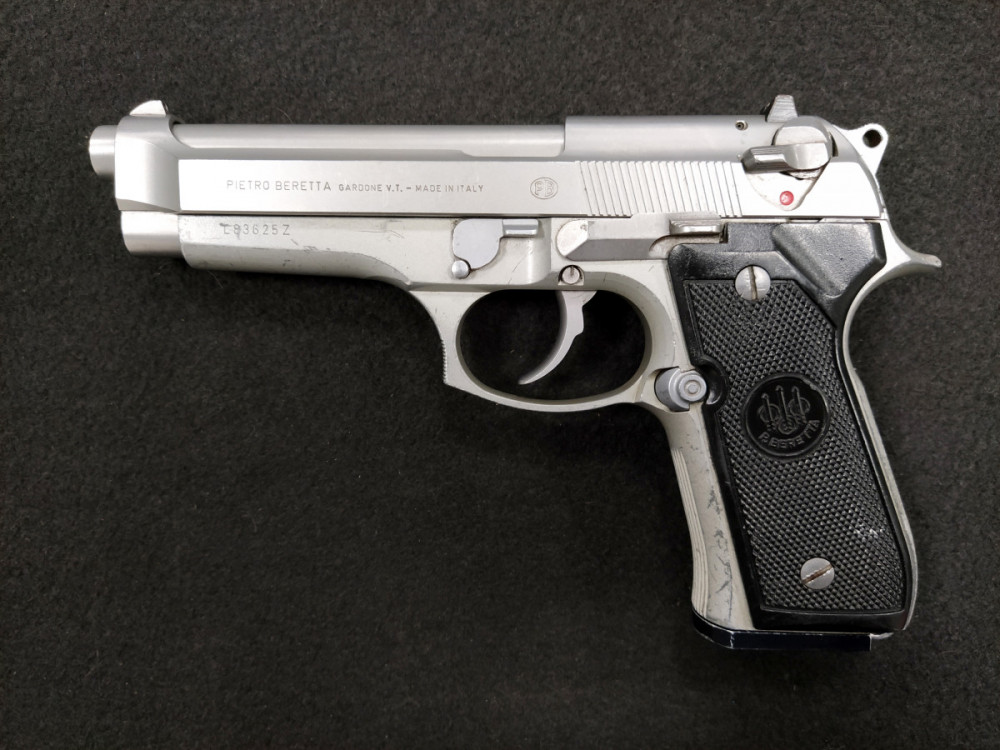 Pistole samonabíjecí Beretta 92 FS - 9mm Luger č.1