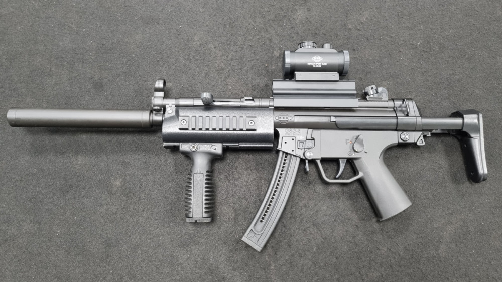 Samonabíjecí malorážka GSG-5 - KOMISE č.1