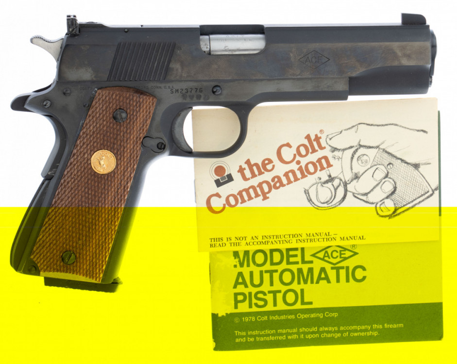 Pistole Colt ACE č.2
