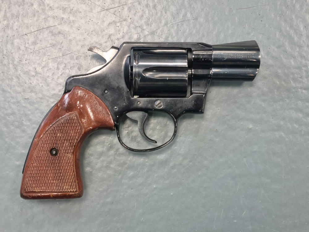 Revolver Colt  Cobra - KOMISE č.2