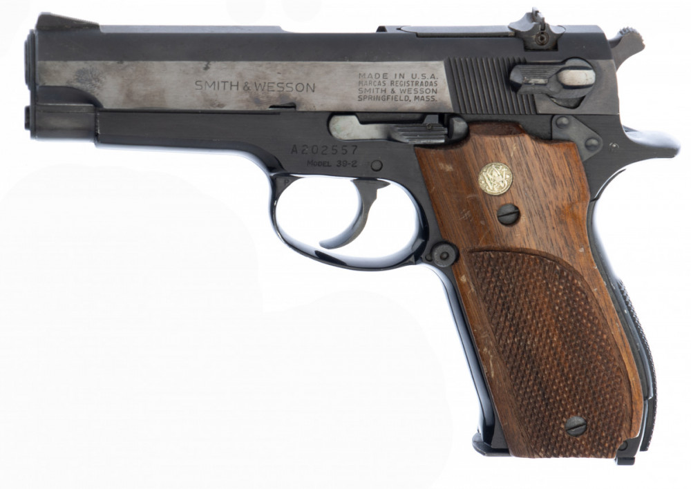 Pistole Smith & Wesson 39-2 č.1