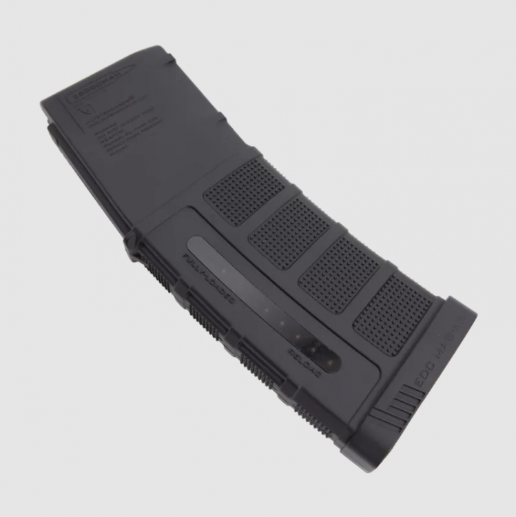 Powerbanka Outstandards EDC MAG AR