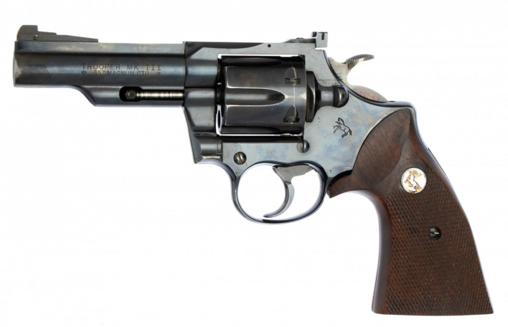 Revolver Colt Trooper č.1