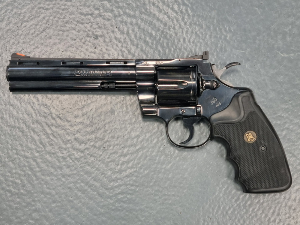 Revolver Colt Python 6" - .357 Mag