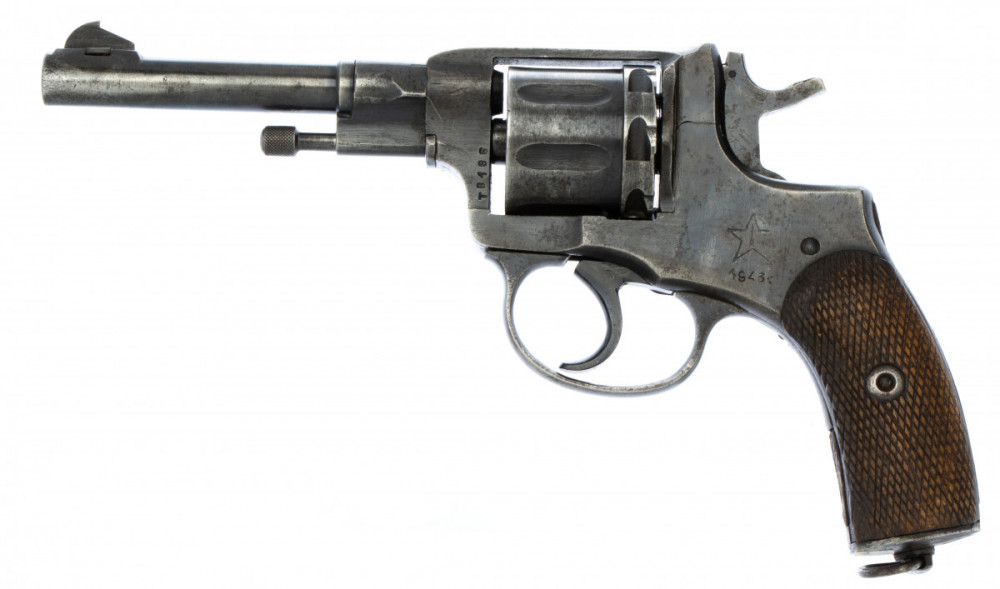 Revolver Nagant M1895 - KOMISE