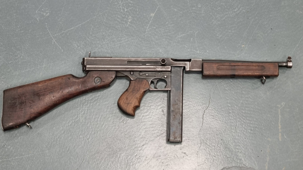 Samonabíjecí puška Thompson M1A1, .45 Auto č.2
