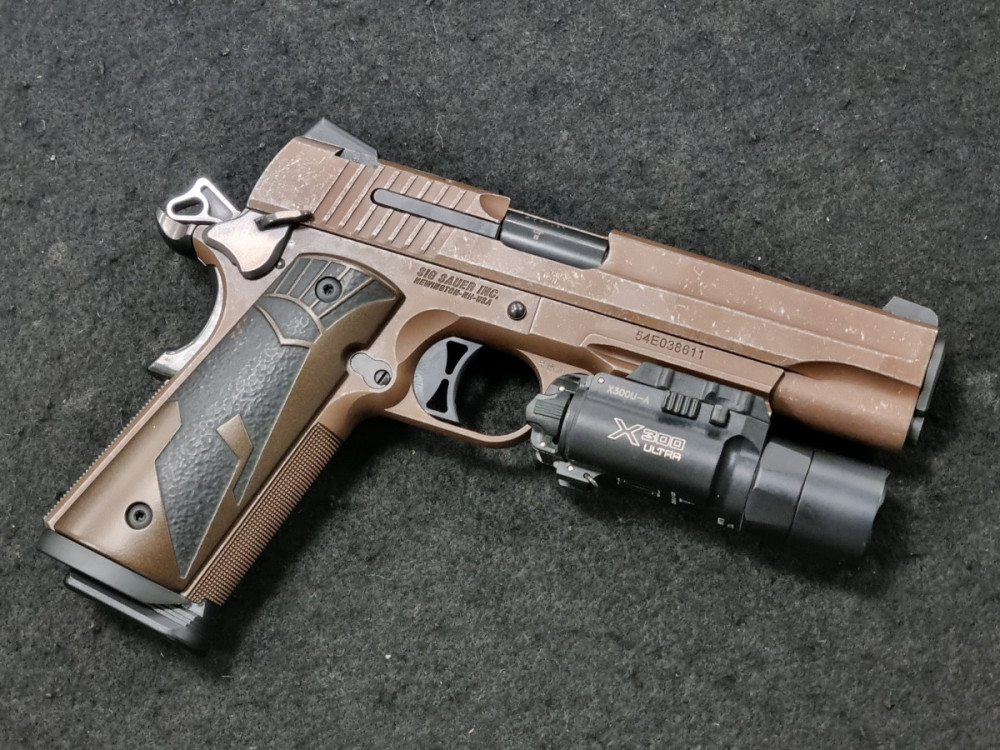 Pistole samonabíjecí Sig Sauer 1911 SPARTAN II - KOMISE č.3