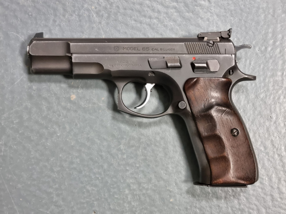 Pistole samonabíjecí CZ 85 - KOMISE