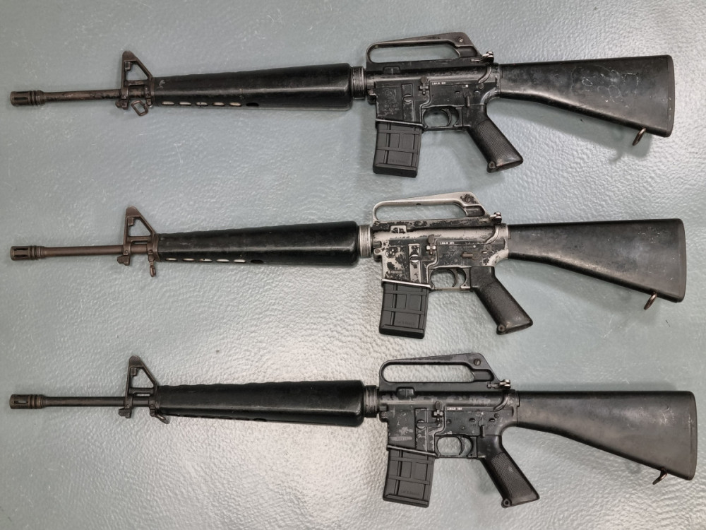 Samonabíjecí puška Colt M16 A1