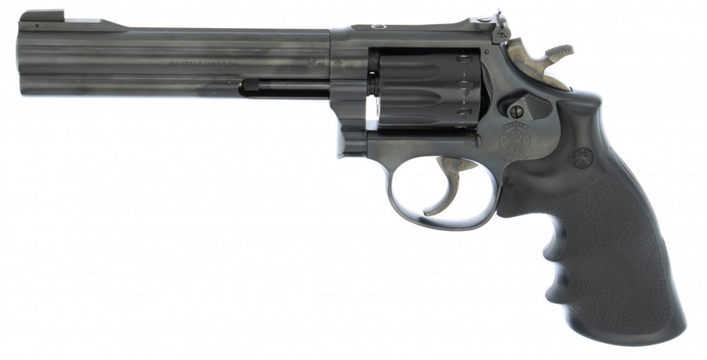 Revolver Smith & Wesson 17-8 cal.22LR č.1