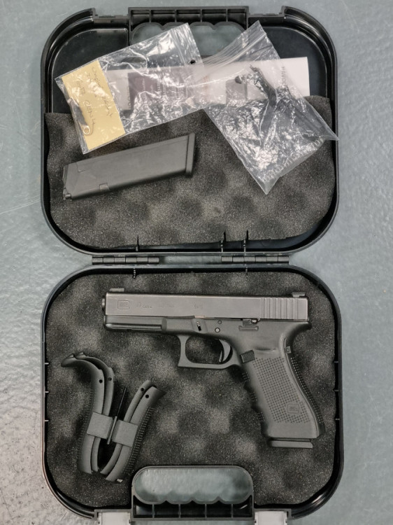 Pistole samonabíjecí Glock 17 Gen4 - KOMISE č.3