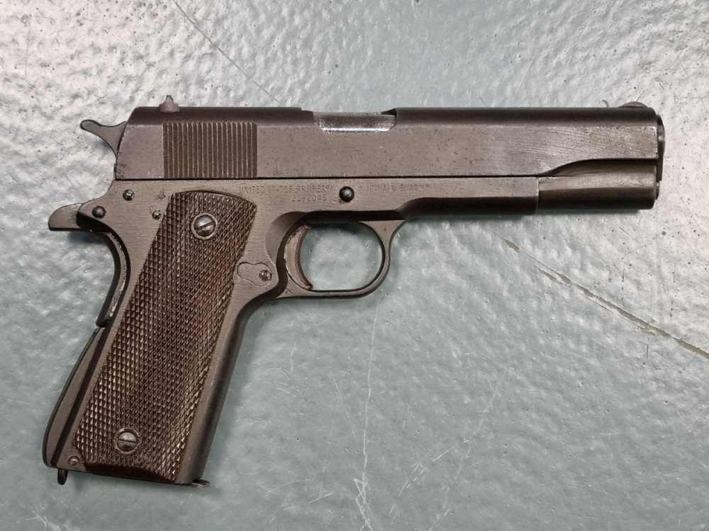 Pistole samonabíjecí Remington Rand M1911A1 - KOMISE č.2