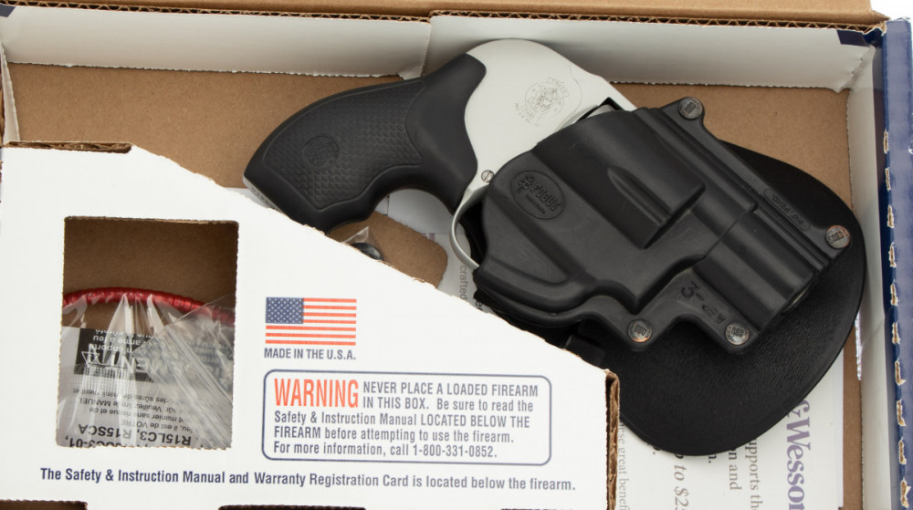 Revolver Smith & Wesson 638-3 Airweight č.3