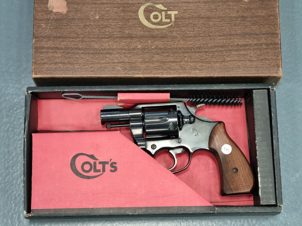 Revolver Colt Lawman MkIII - 2