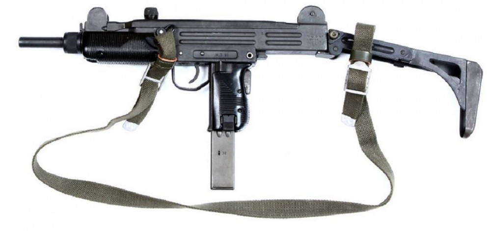 Samonabíjecí puška UZI-S č.1