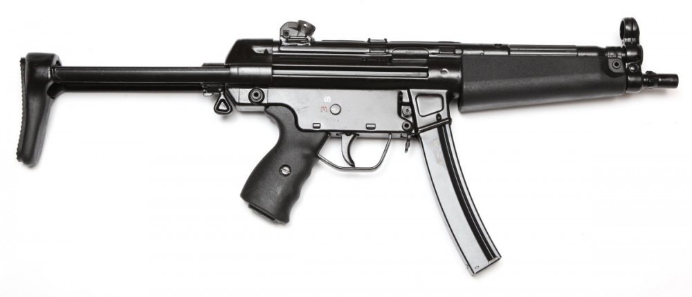 Samonabíjecí puška SMG MP5P3 Pákistán č.1