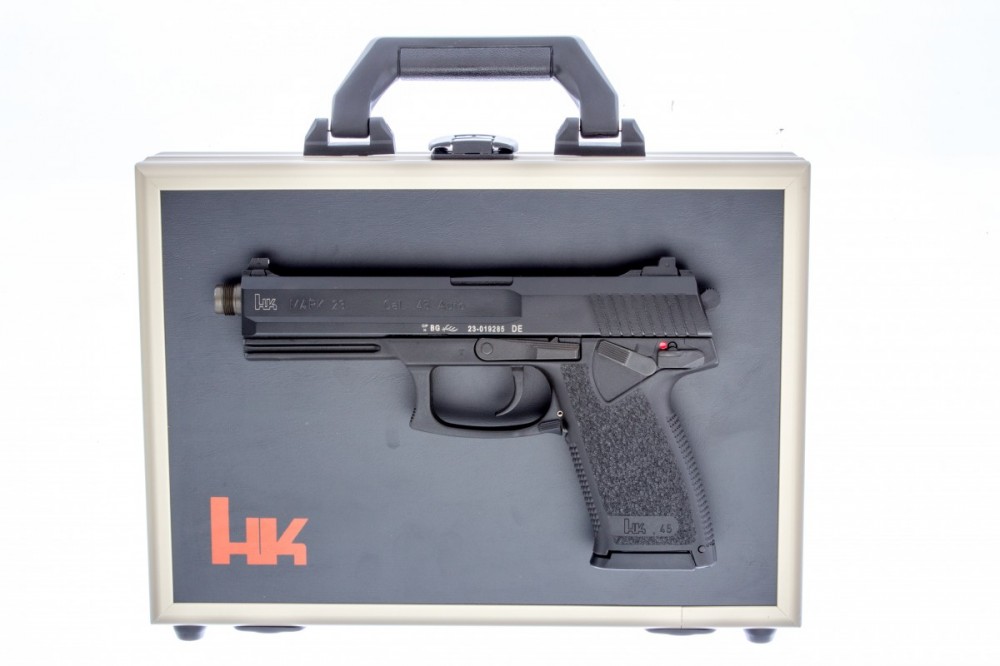 Samonabíjecí pistole Heckler & Koch USP Mark 23 č.3