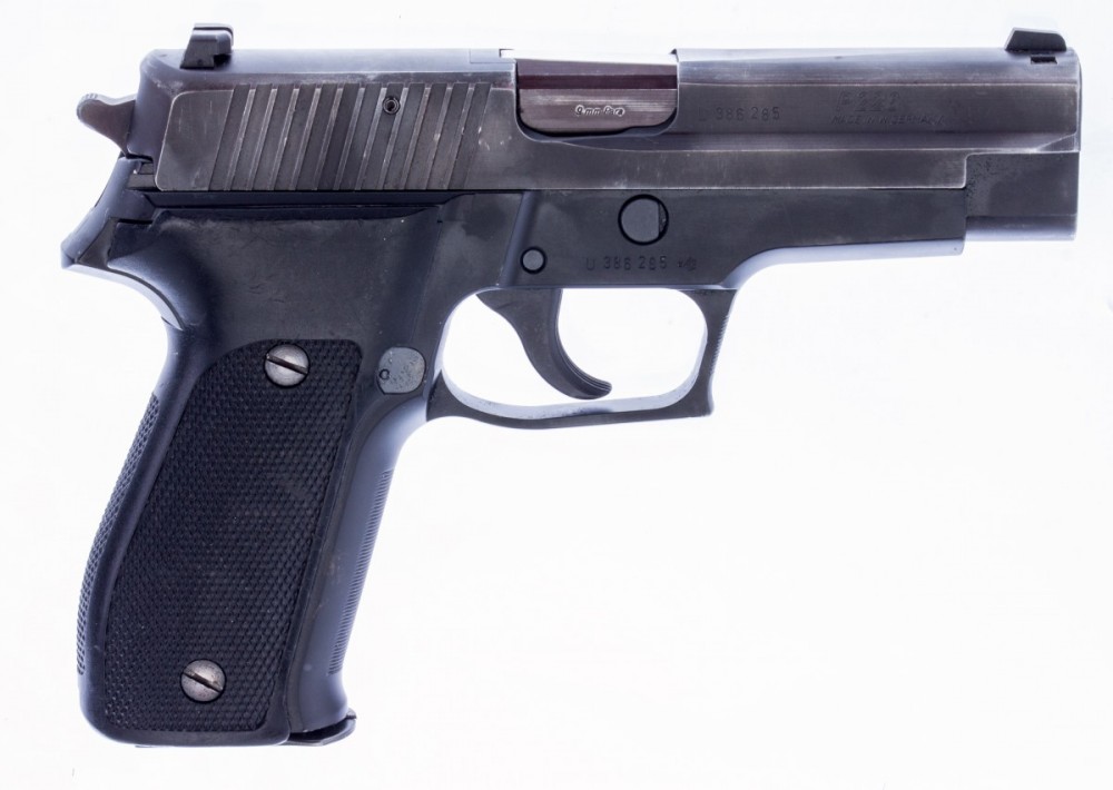 Pistole Sig Sauer P226 č.2