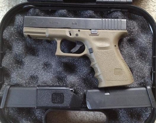 Pistole Glock 19 3.GEN olive č.2