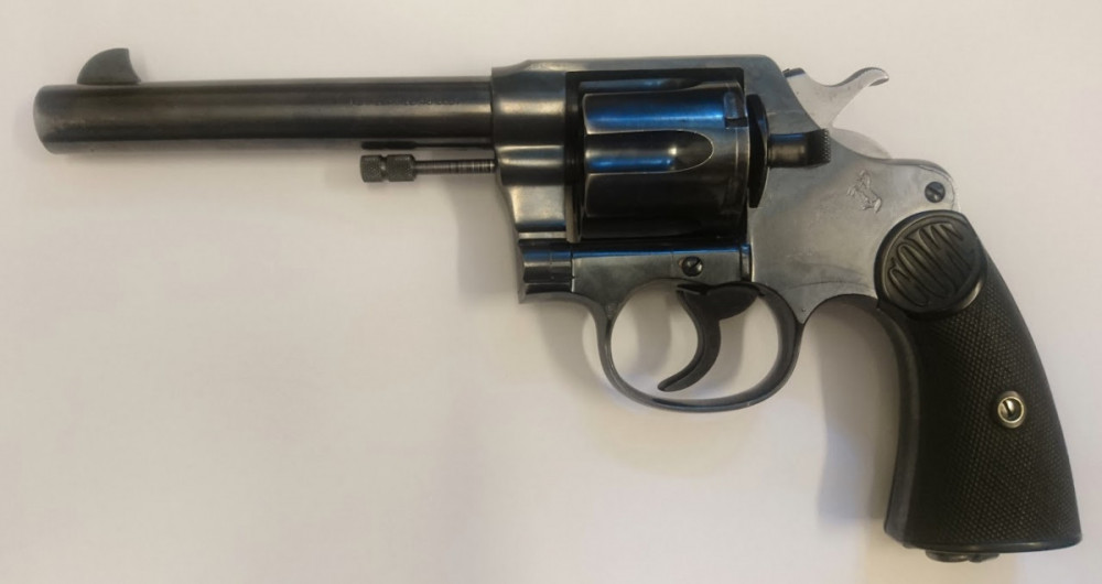 Revolver Colt New Service cal .45 Colt č.1
