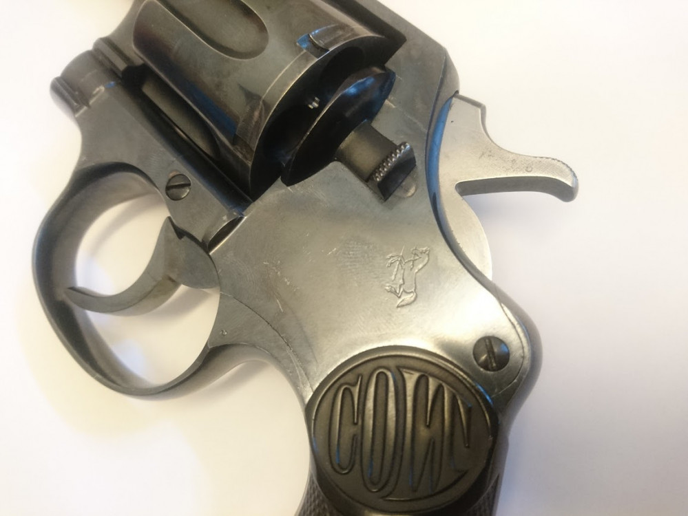 Revolver Colt New Service cal .45 Colt č.3