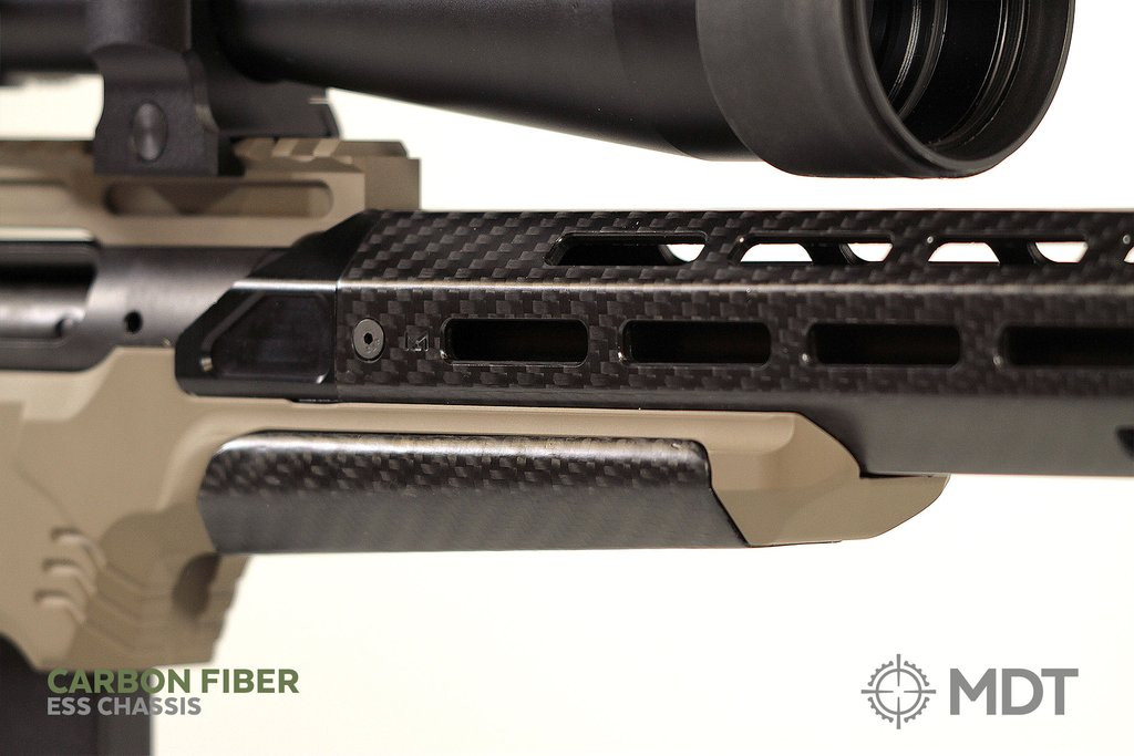 CARBON FIBER FOREGRIP pro ESS BEAREKA s.r.o.