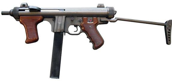 Samonabíjecí puška Beretta M12