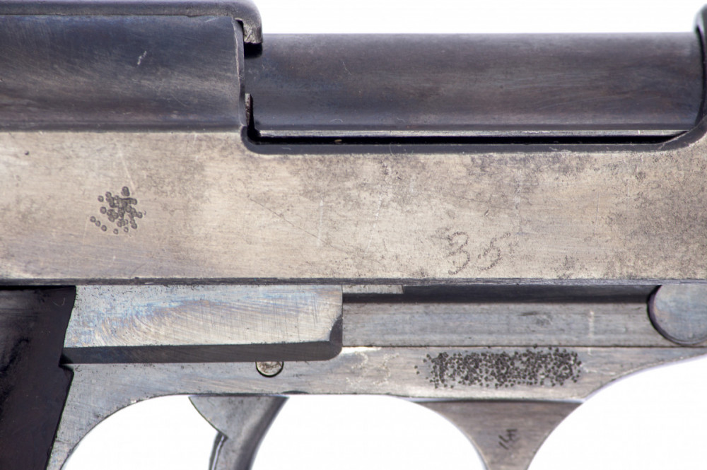 Pistole samonabíjecí Walther HP č.4