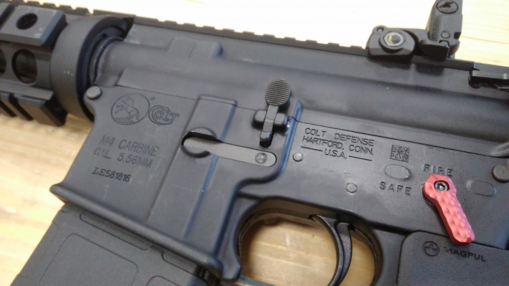 Puška samonabíjecí COLT M4 Carbine 16